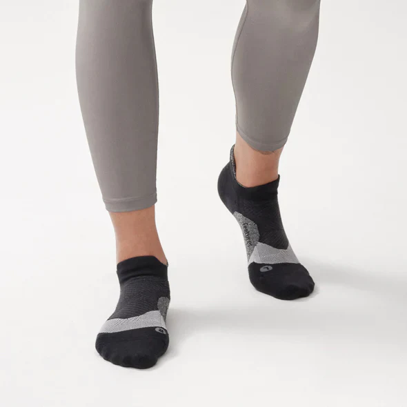 Feetures Elite Light Cushion Tab - Image 13